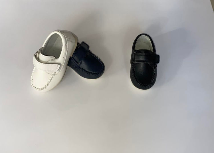 Picture of 835A -CLASSIC LOOK -MINI BOYS VELCRO BOAT SHOES